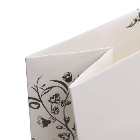 Luxury Card Paper Carrier Bags - Ref. Clothesline Luxury Card Paper Carrier Bags - Ref. Clothesline