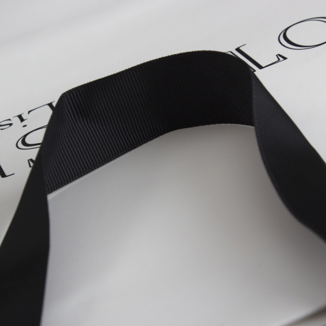 Luxury Card Paper Carrier Bags - Ref. Clothesline Luxury Card Paper Carrier Bags - Ref. Clothesline