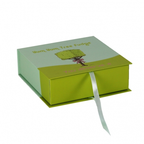 Yum Yum Tree Fudge Custom Printed Ribbon Sealed Paper Boxes Yum Yum Tree Fudge Custom Printed Ribbon Sealed Paper Boxes