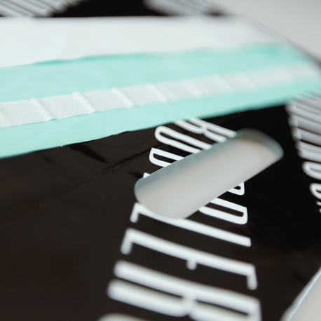 Printed Mail Bags With Punched Out Handles – Ref. Bubbleroom Printed Mail Bags With Punched Out Handles – Ref. Bubbleroom