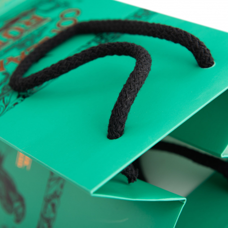 Luxury Rope Handle Paper Bags - Ref. Copeland Rum Luxury Rope Handle Paper Bags - Ref. Copeland Rum