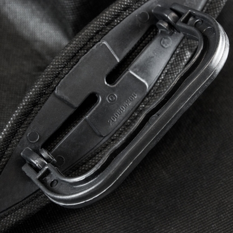 Printed Non Woven PP Suit Carrier Ref. Brandroom Printed Non Woven PP Suit Carrier Ref. Brandroom