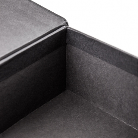 Luxury Magnetic Seal Clothing Box with Silver Foil Ref. Pierre Cardin Luxury Magnetic Seal Clothing Box with Silver Foil Ref. Pierre Cardin