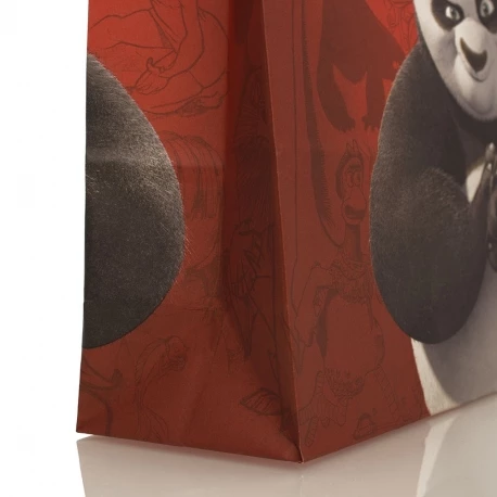 Full Colour Twisted Handle Carrier Bag – Ref. DreamWorks Animation – Kung Fu Panda Full Colour Twisted Handle Carrier Bag – Ref. DreamWorks Animation – Kung Fu Panda