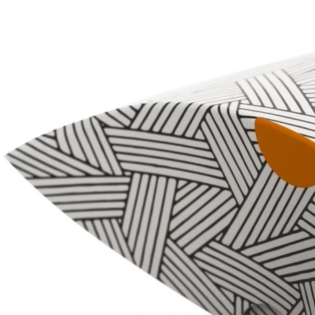 Matt Laminated Pillow Box - Ref. Proper Corn