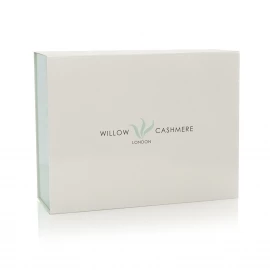 Luxury Magnetic Seal Card Box Ref Willow Cashmere