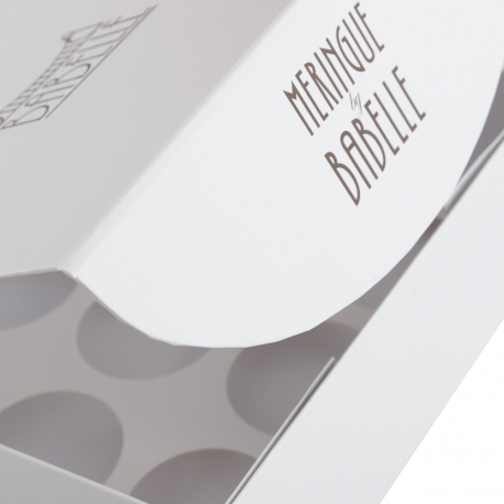 Printed Luxury Magnetic Close Cake Boxes with Spot UV Ref. Babelle Printed Luxury Magnetic Close Cake Boxes with Spot UV Ref. Babelle